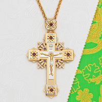 2.10.0714лпф/112лп Крест наперсный латунный с красными камнями в позолоте