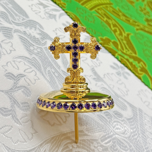 2.7.2617лп Крест на митру латунный в позолоте 2.7.2617лп Крест на митру латунный в позолоте