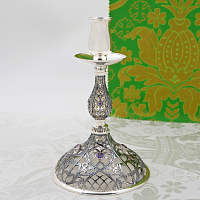 2.7.2670лр Подсвечник латунный с фиолетовыми камнями в серебрении