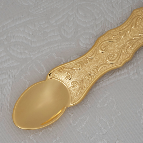 2.7.0851лп Лжица латунная с красными камнями в позолоте фото 2