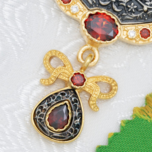 2.10.0288лпр-2/1лп Крест наперсный в позолоте с фрагментарным патинированием фото 5 2.10.0288лпр-2/1лп Крест наперсный в позолоте с фрагментарным патинированием фото 5