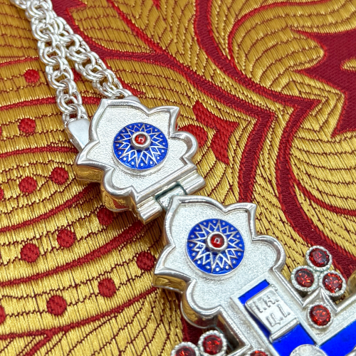 2.10.0616лэ/1л Крест наперсный в серебрении с эмалью фото 6 2.10.0616лэ/1л Крест наперсный в серебрении с эмалью фото 6