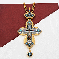 2.10.0461лпр-2/1лп Крест наперсный латунный с голубыми камнями в позолоте
