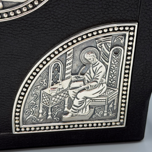 7.7.2228лр Евангелие с патинированием в серебрении фото 8 7.7.2228лр Евангелие с патинированием в серебрении фото 8