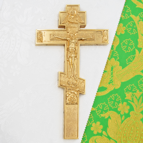 2.7.2544лп Крест напрестольный латунный в позолоте