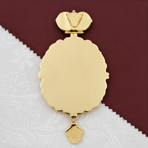 2.7.0653лп-2 Панагия латунная в позолоте без цепи фото 6 2.7.0653лп-2 Панагия латунная в позолоте без цепи фото 6