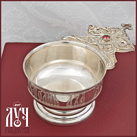 2.7.0728л Корец латунный с красными камнями в серебрении