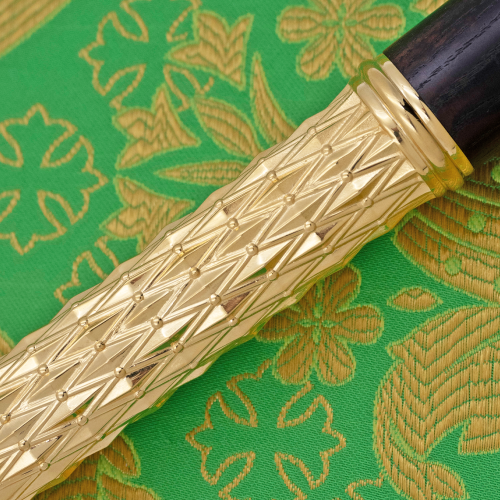 2.7.2833лп Жезл латунный с зелеными камнями в позолоте фото 3 2.7.2833лп Жезл латунный с зелеными камнями в позолоте фото 3