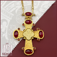 2.10.0529лнп-11/64лп Крест наперсный с красным кварцем в позолоте