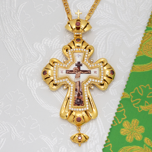2.10.0565лп-2/1лп Крест наперсный латунный с красными камнями в позолоте